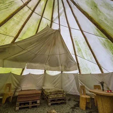 Indianske Teepee *